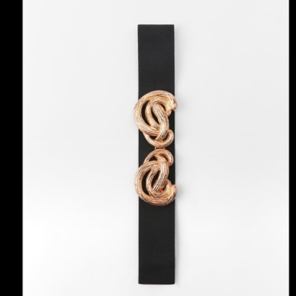 🖤 BUCKLED STRETCH BELT - Picture 1 of 3